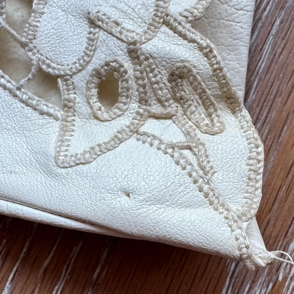 Vintage Kidskin Leather Embroidered Cream Long Gloves
